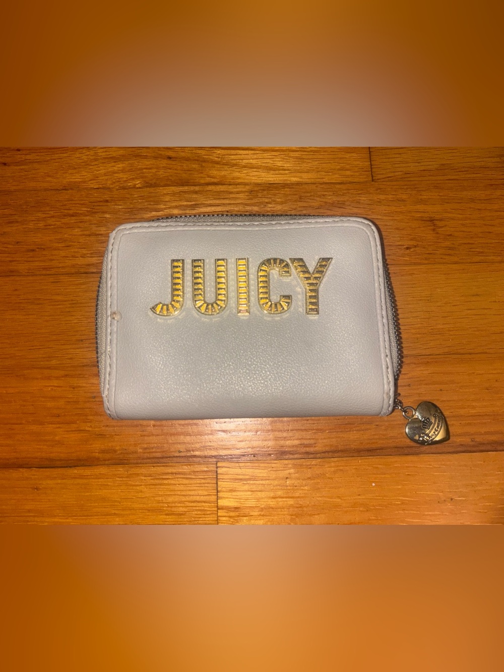 Juicy Couture Card Holder Wallet With Heart Charm Gray and Gold